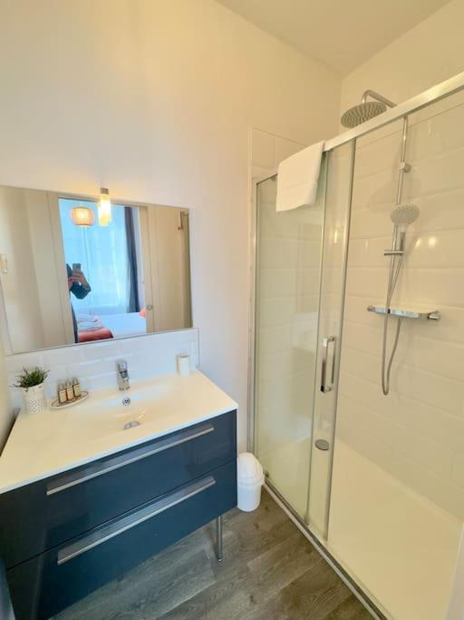 Le Seventies Apartment Saumur Bagian luar foto